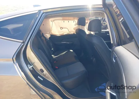 2018 Honda Clarity Plug-In Hybrid from USA, damaged, VIN JHMZC5F13JC013724